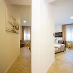 Mariani Luxury In Center 4* Split