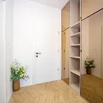 Mariani Luxury In Center