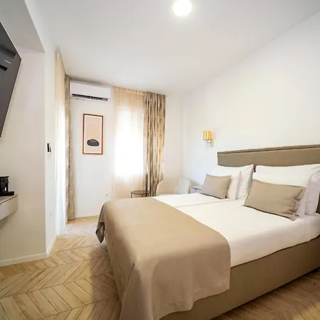 Vendégház Mariani Luxury In Center Split
