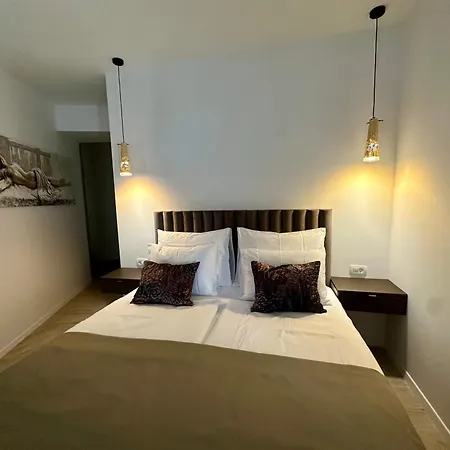 Mariani Luxury In Center Affittacamere *