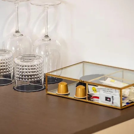 Mariani Luxury In Center Split