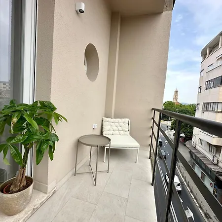 Mariani Luxury In Center