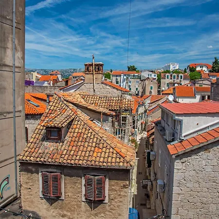 בית הארחה Mariani Luxury In Center 4*