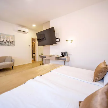 Mariani Luxury In Center